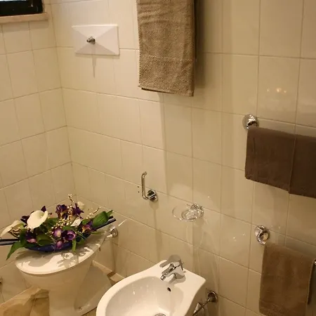 מלון דירות Le Rose & Bici House קאטוליקה