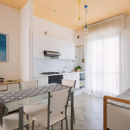 Le Rose & Bici House Апарт-отель Каттолика