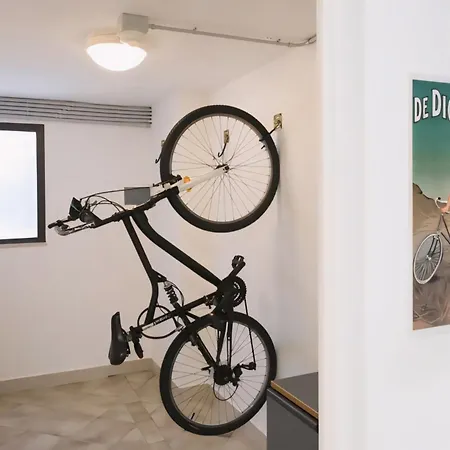 Le Rose & Bici House 4*