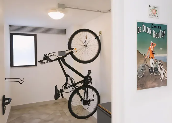 Le Rose Residence&bici House 3*