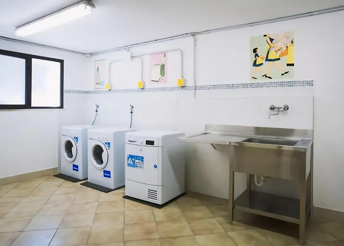 Le Rose & Bici House 카톨리카